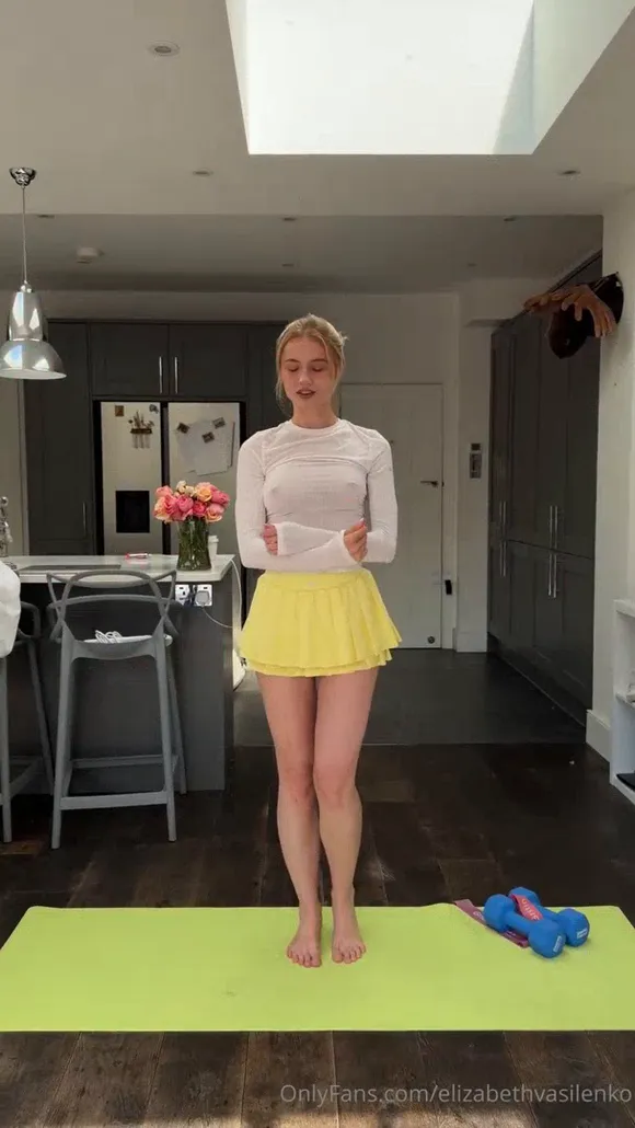 Elizabethvasilenko White Top Yellow Skirt OnlyFans Video Leaked