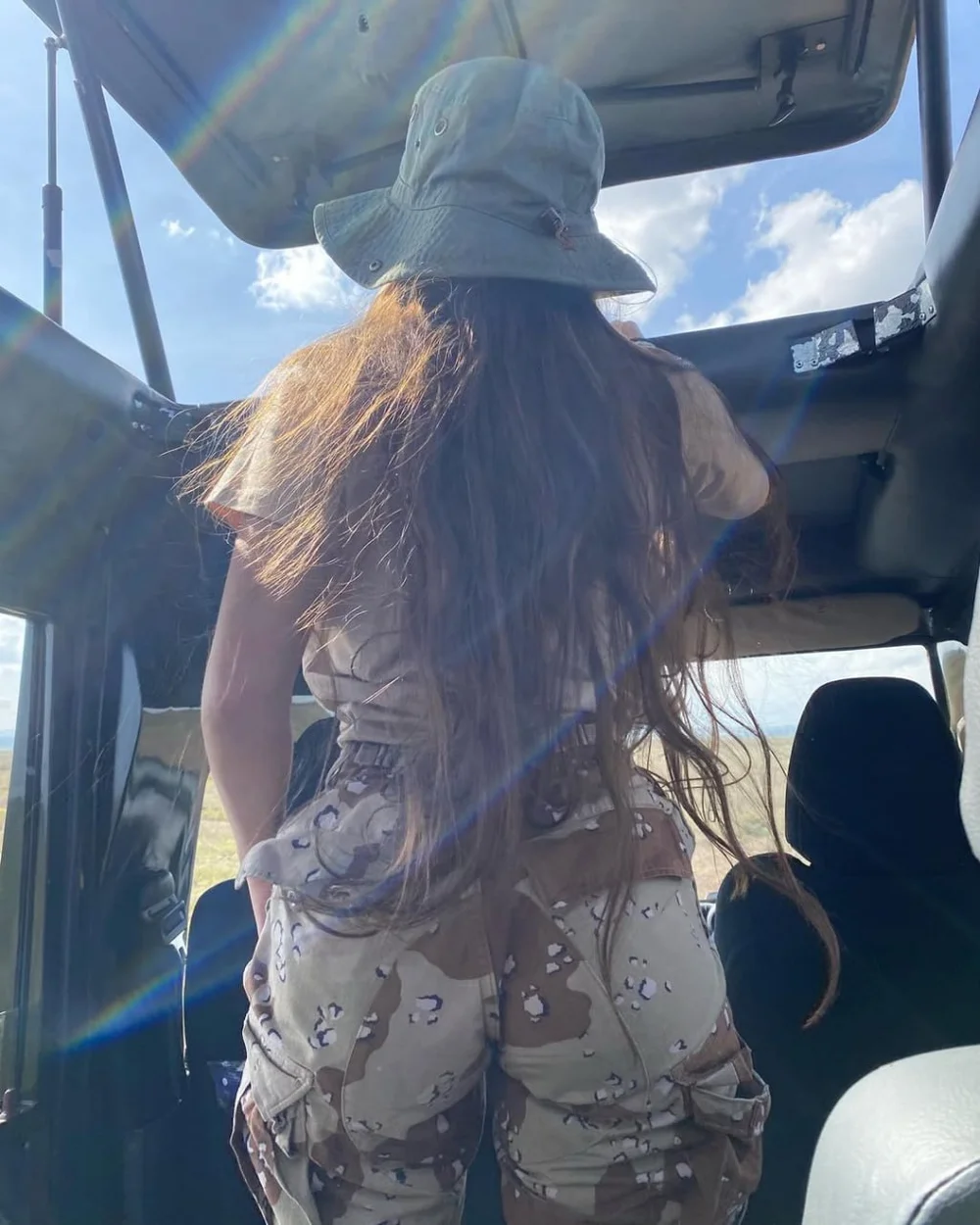 Emarrb Camouflage Pants Rear View OnlyFans Photo Leaked