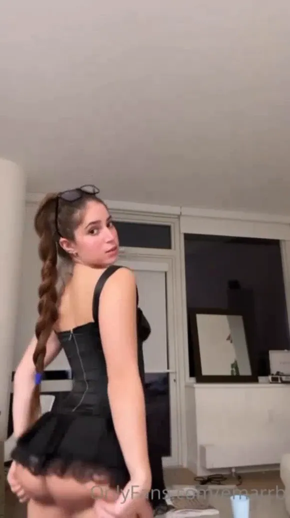 Emarrb Braided Ponytail Back View OnlyFans Video Leaked