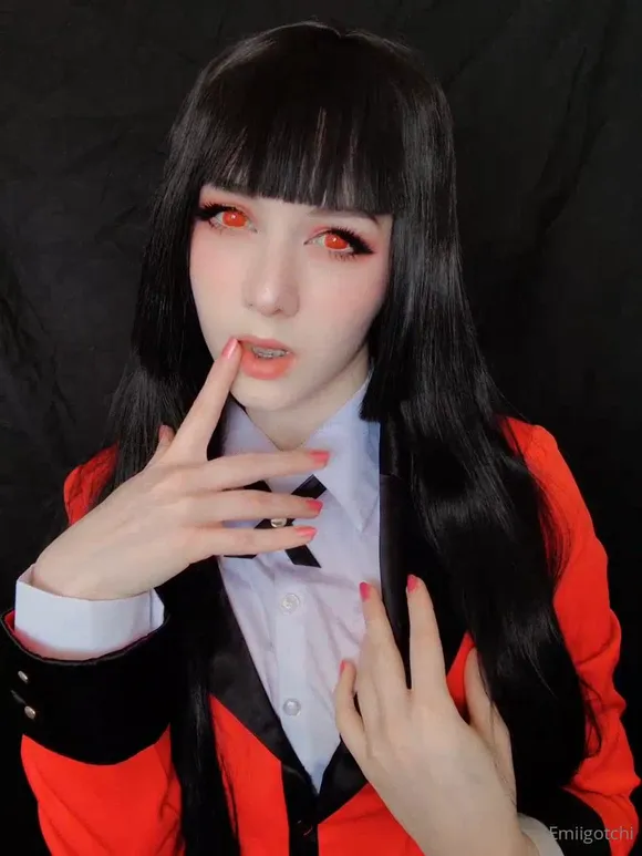Emiigotchi Red Eyes School Uniform OnlyFans Video Leaked