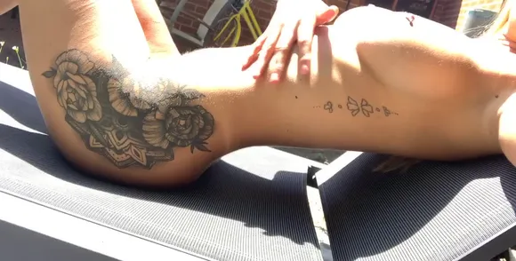 Erinmiajames Tattooed Hip Display OnlyFans Video Leaked