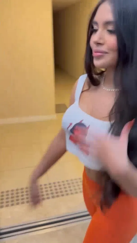Esttermuniz White Crop Top Dance OnlyFans Video Leaked