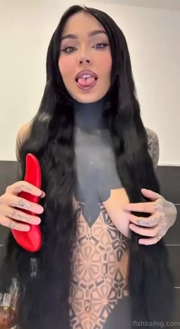 Felisjapiana Red Toy Blowjob OnlyFans Video Leaked