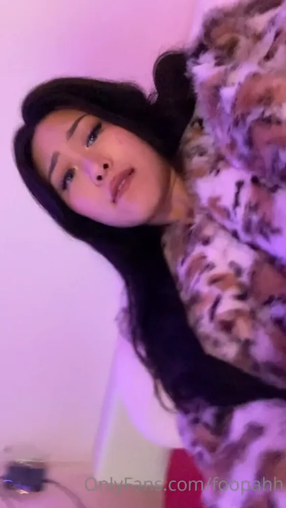 Foopahh Pussy Toy Insertion OnlyFans Video Leaked