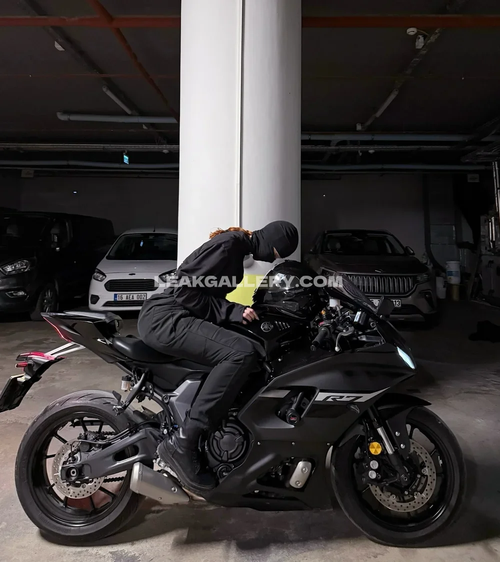 Fraoula Black Biker Gear Pose OnlyFans Photo Leaked