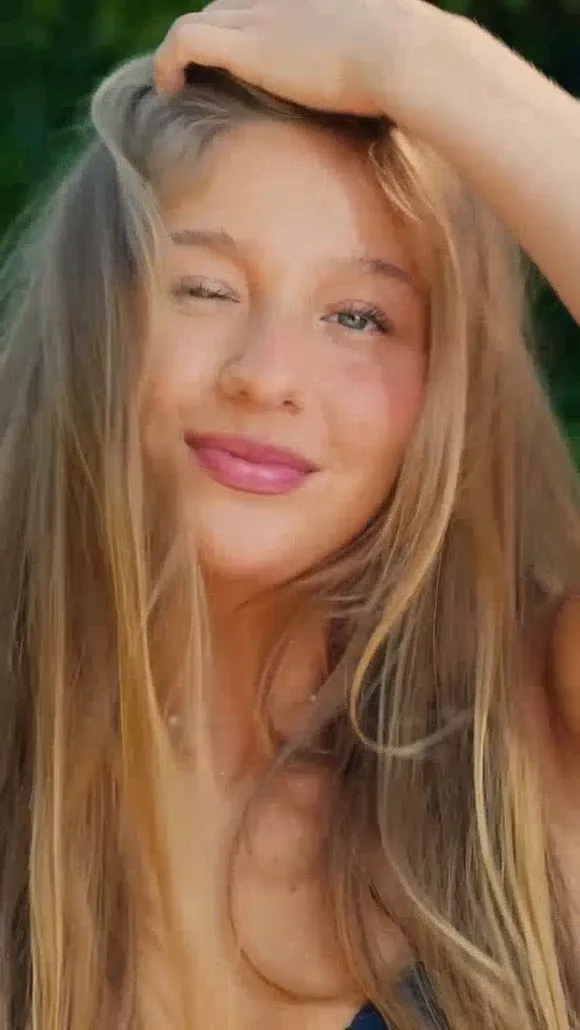 Genieeexumm Blonde Hair Outdoor Closeup OnlyFans Video Leaked