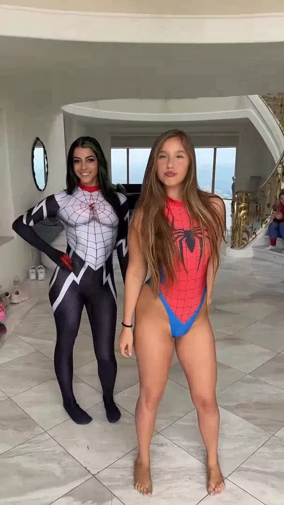 Genieeexumm Spiderman Bodysuit Pose OnlyFans Video Leaked