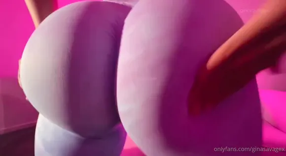 Ginasavagex Tight White Pants Ass OnlyFans Video Leaked