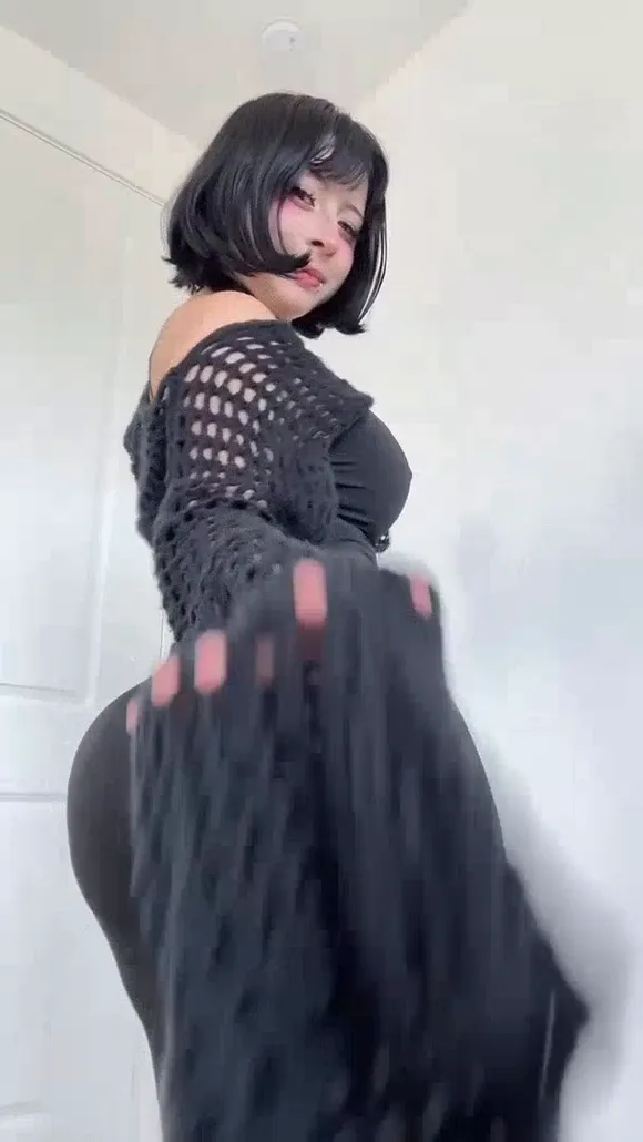 Glassoyuki Black Crochet Top Twerk OnlyFans Video Leaked