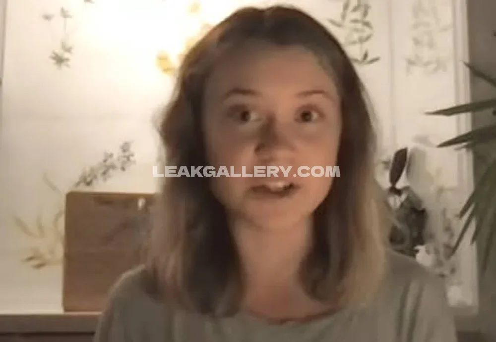 Gretathunberg Topless Indoor Close Up OnlyFans Photo Leaked
