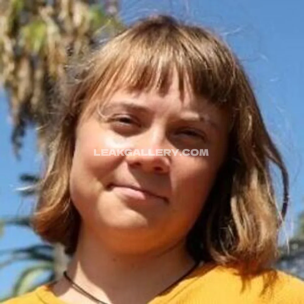 Gretathunberg Outdoor Headshot Smile OnlyFans Photo Leaked