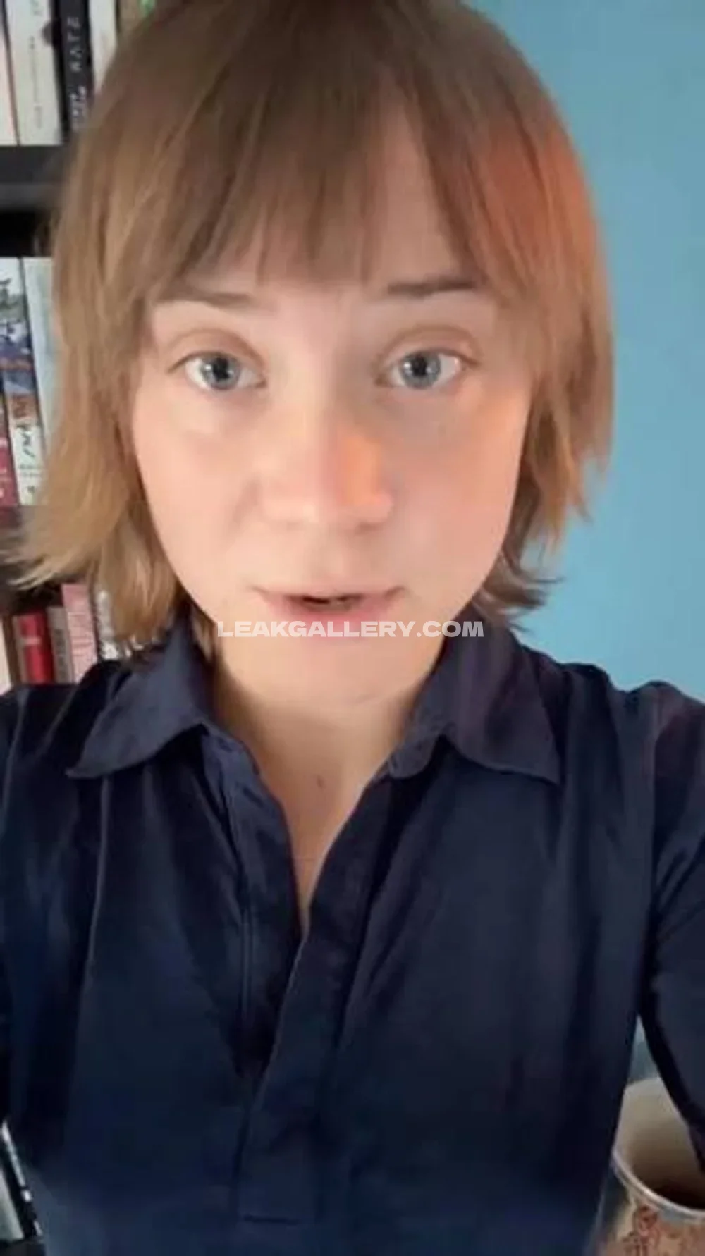 Gretathunberg Casual Shirt Selfie OnlyFans Photo Leaked