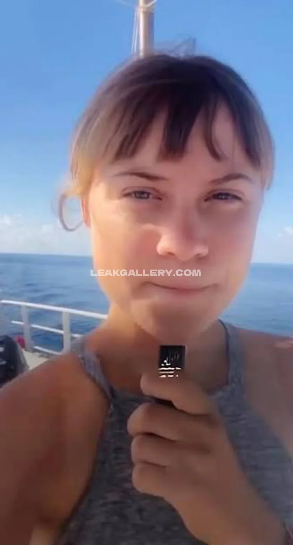 Gretathunberg Grey Tank Top Selfie OnlyFans Photo Leaked