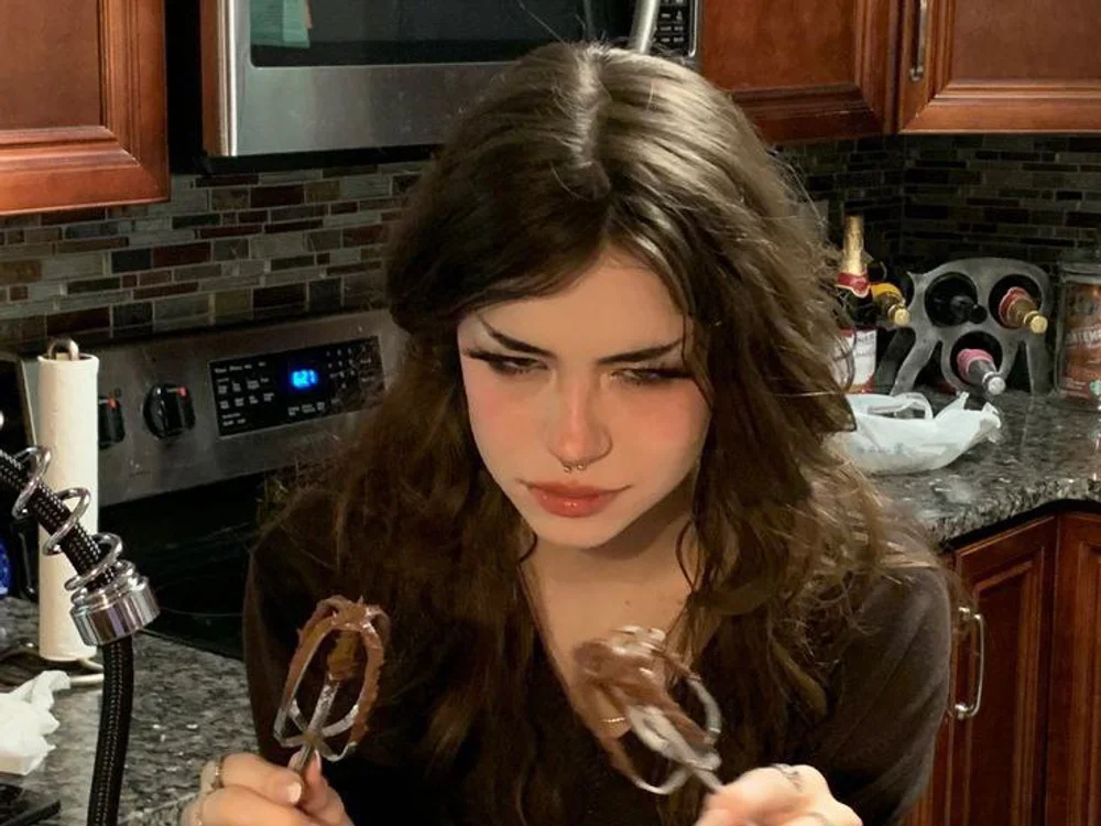 Hannah Owo Kitchen Baking Tease OnlyFans Photo Leaked