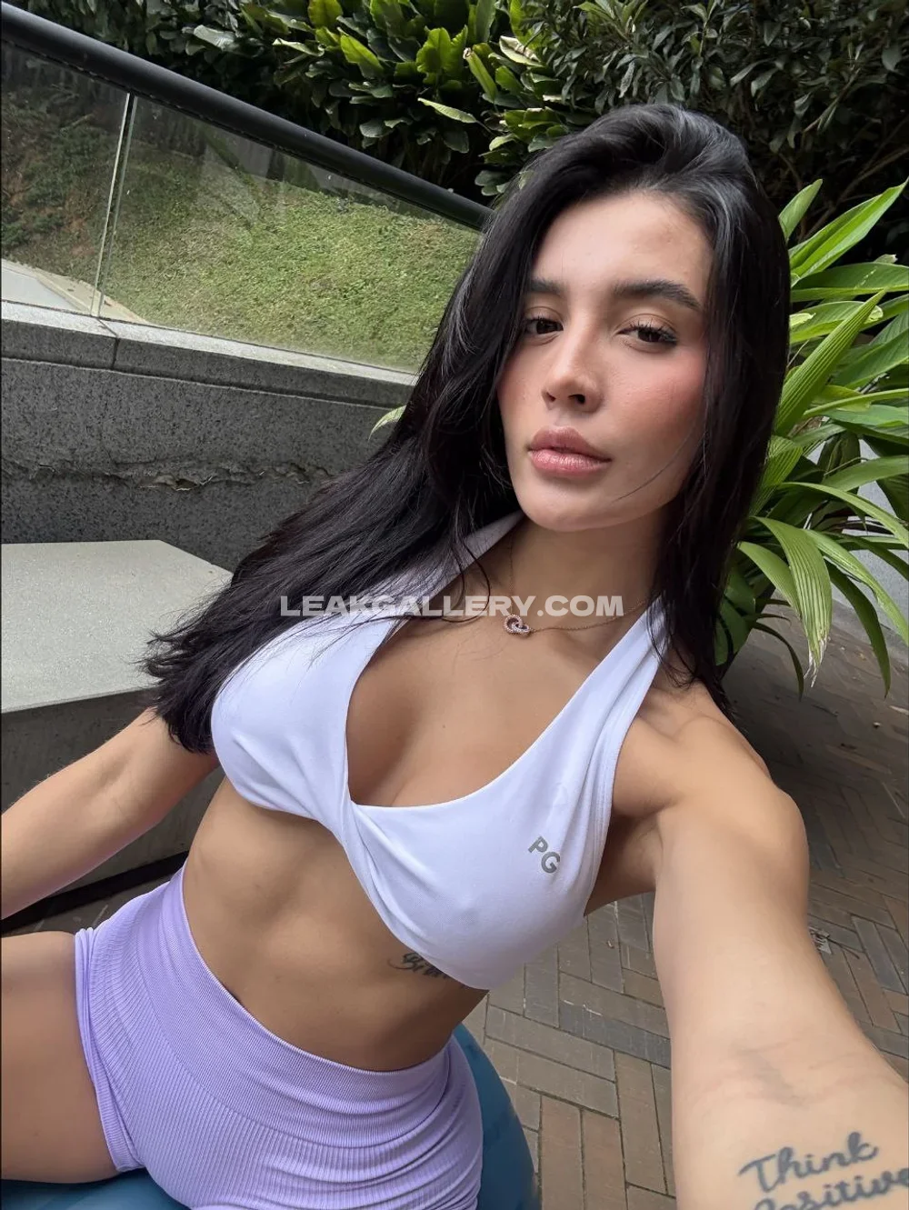 Hannamiller White Sports Bra Selfie OnlyFans Photo Leaked