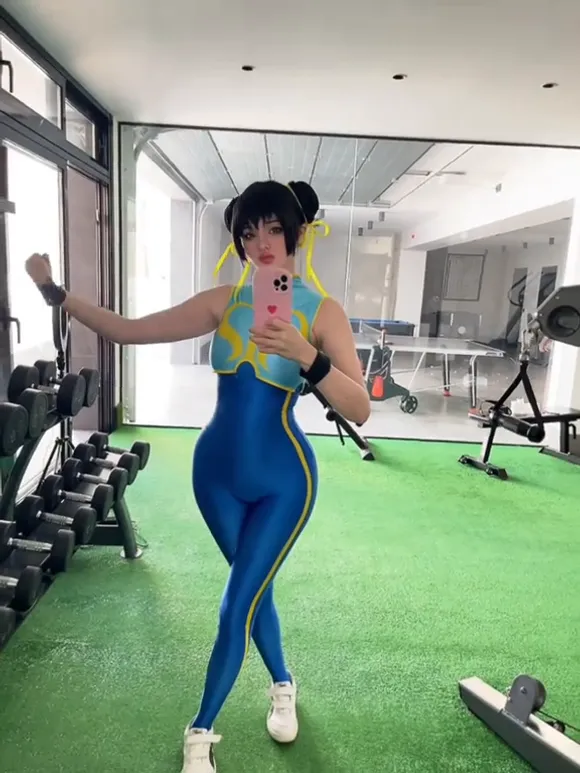 Hidorirose Blue Bodysuit Gym Selfie OnlyFans Video Leaked