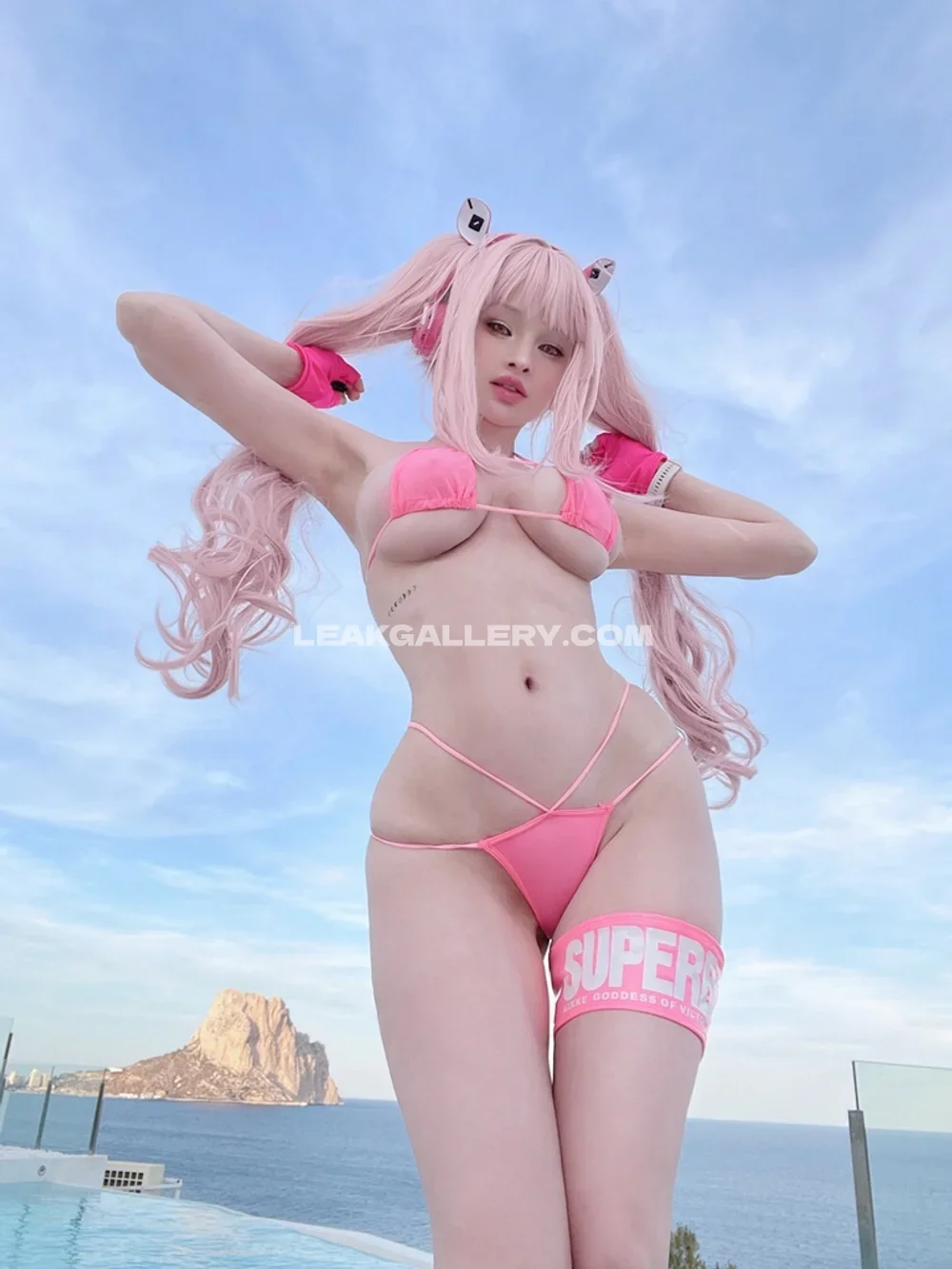 Hidorirose Pink Bikini Pose OnlyFans Photo Leaked