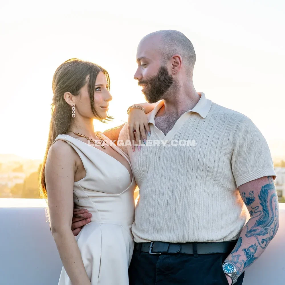 Imthe_annag White Dress Embrace OnlyFans Photo Leaked