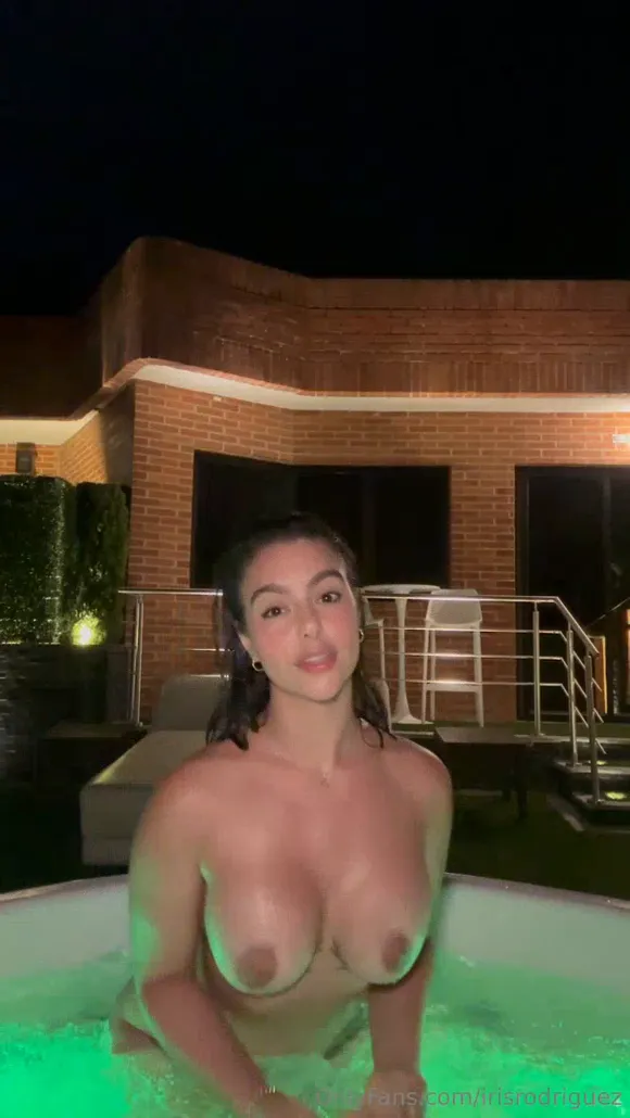 Irisrodriguez Topless Hot Tub Tease OnlyFans Video Leaked