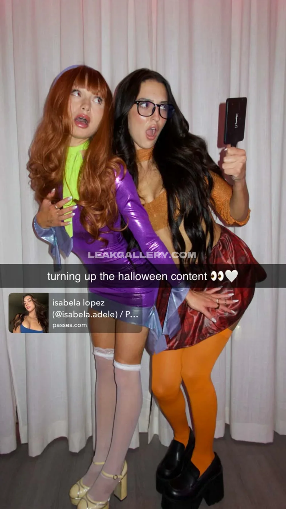 Isabela.adele Halloween Costume Pose OnlyFans Photo Leaked