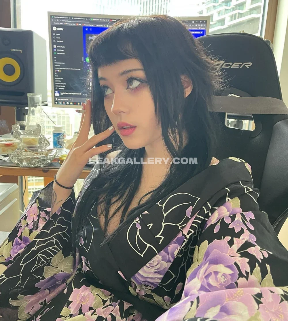 Jadeyanh / Ja.dey / Ja.deyanh / Vylerria Exclusive Leaked Nude OnlyFans #13607647