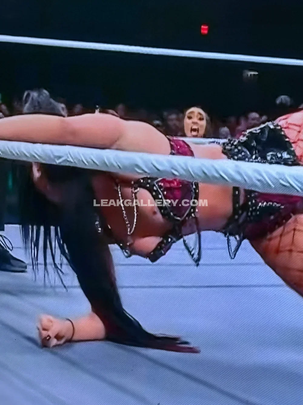 Jacyjaynewwe Wrestling Ring Pose OnlyFans Photo Leaked
