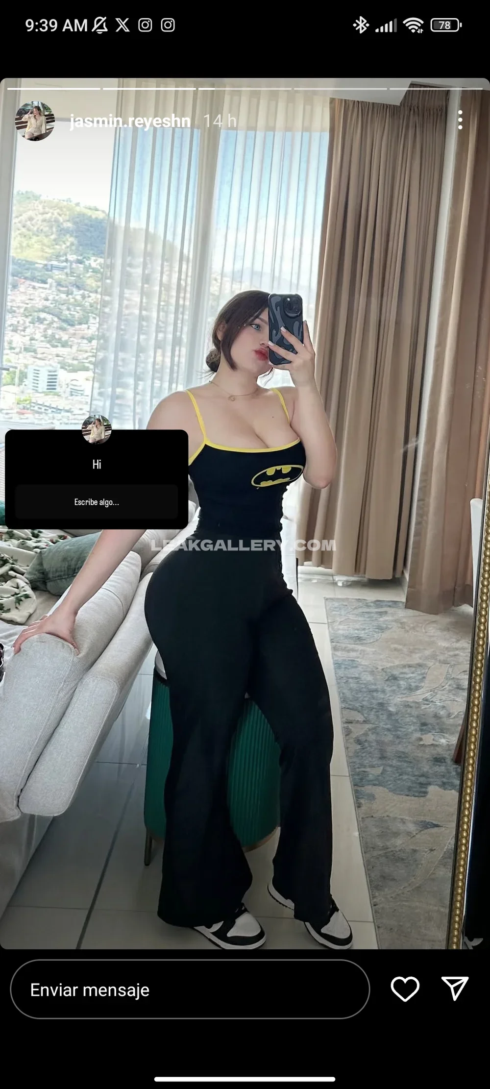 Jasmin.reyeshn Batman Top Mirror Selfie OnlyFans Photo Leaked