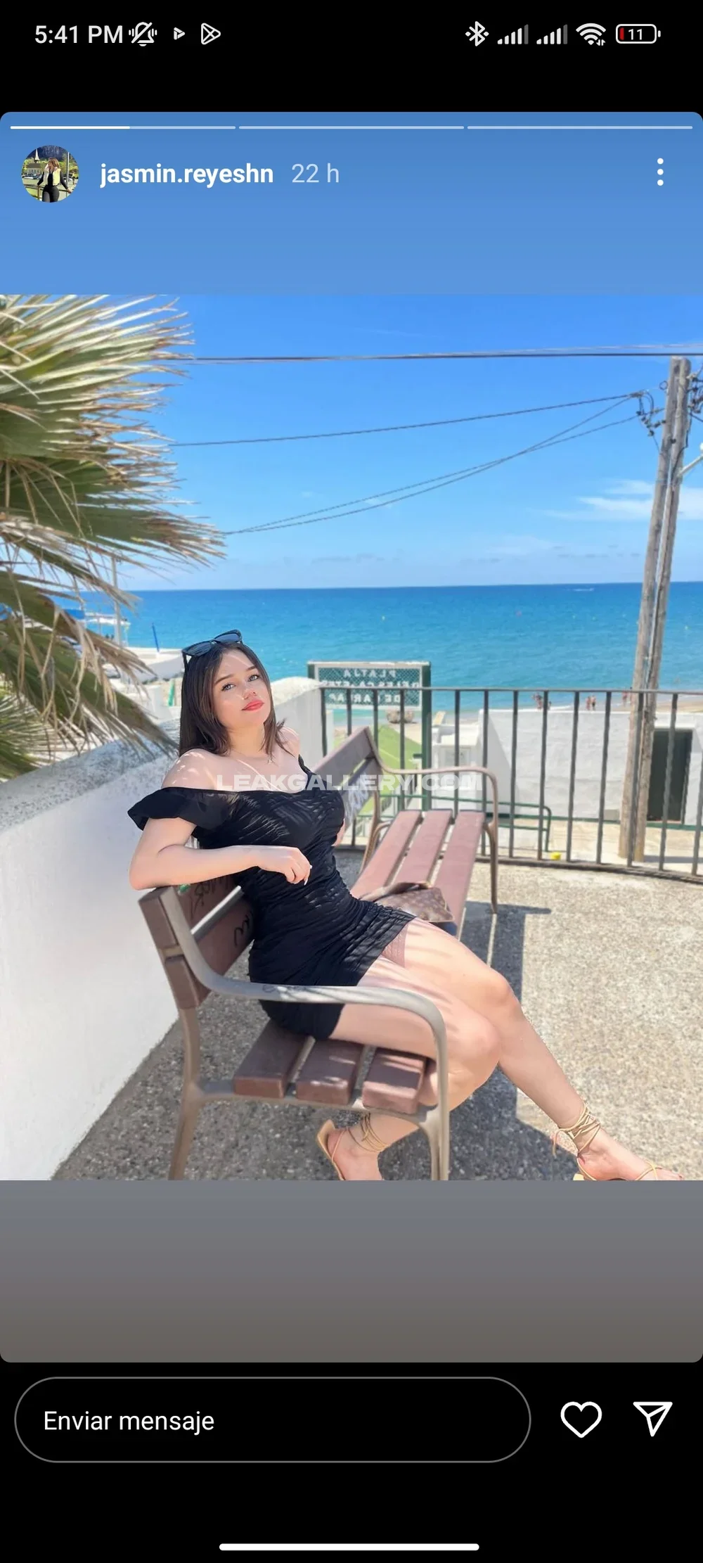 Jasmin.reyeshn Off Shoulder Black Dress OnlyFans Photo Leaked