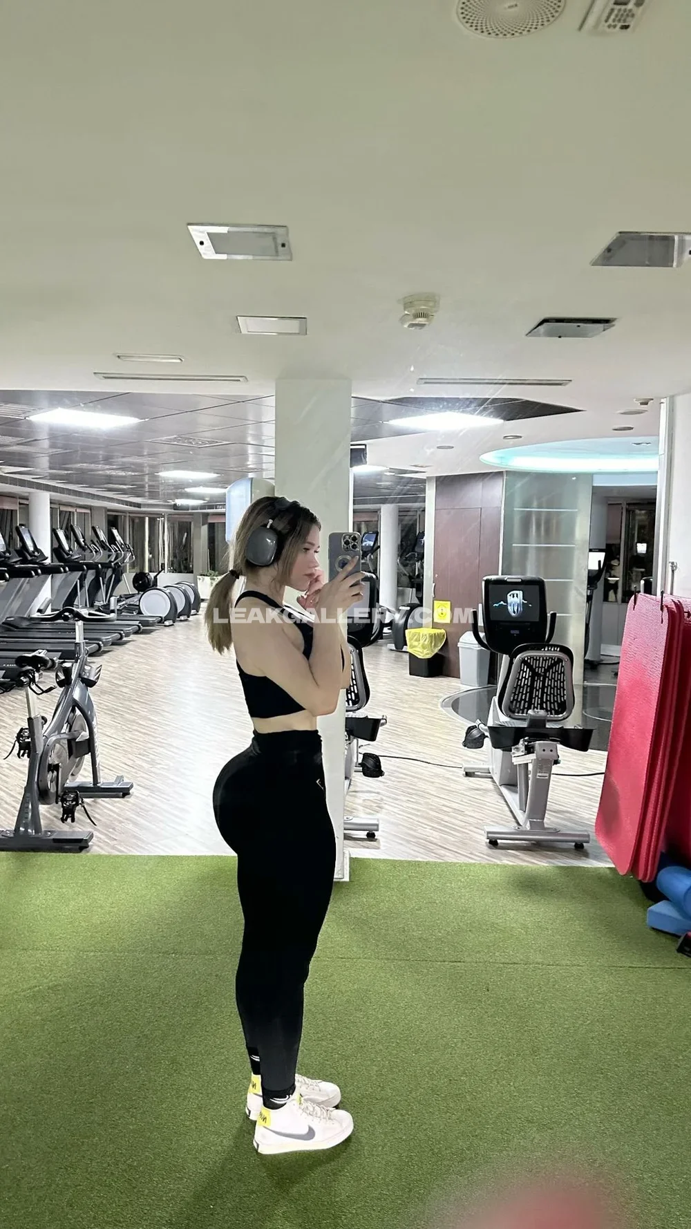 Jasmin.reyeshn Tight Leggings Ass Pose OnlyFans Photo Leaked