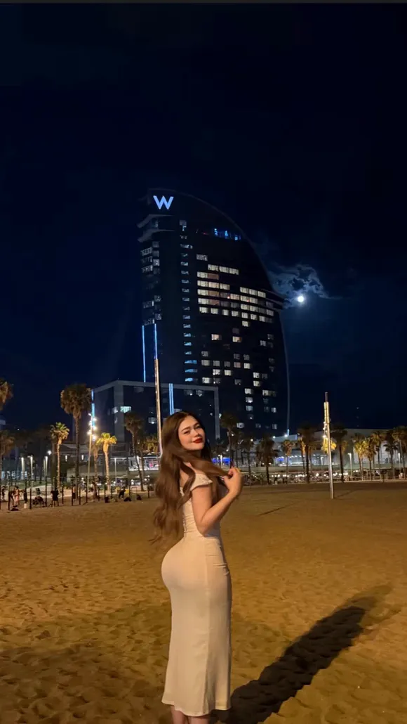 Jasmin.reyeshn Beach Night Dress Pose OnlyFans Video Leaked