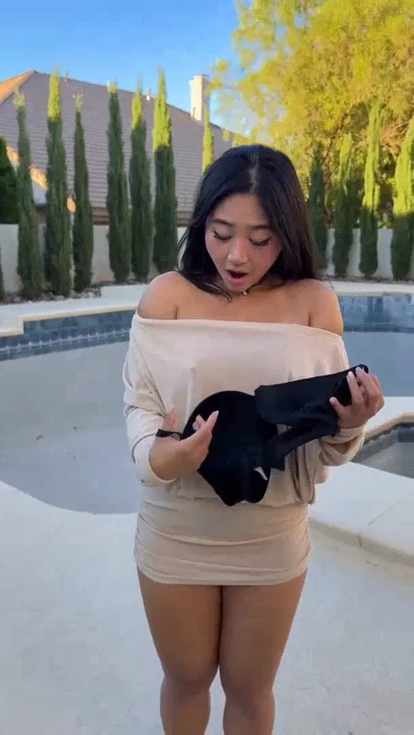 Jasminetea Off Shoulder Dress Tease OnlyFans Video Leaked
