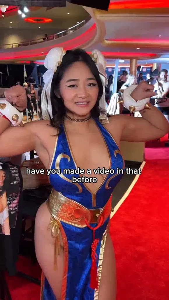 Jasminetea Cosplay Costume Flexing OnlyFans Video Leaked