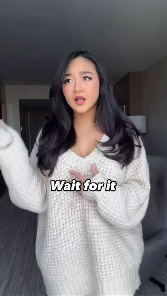 Jasminetea White Sweater Tease OnlyFans Video Leaked