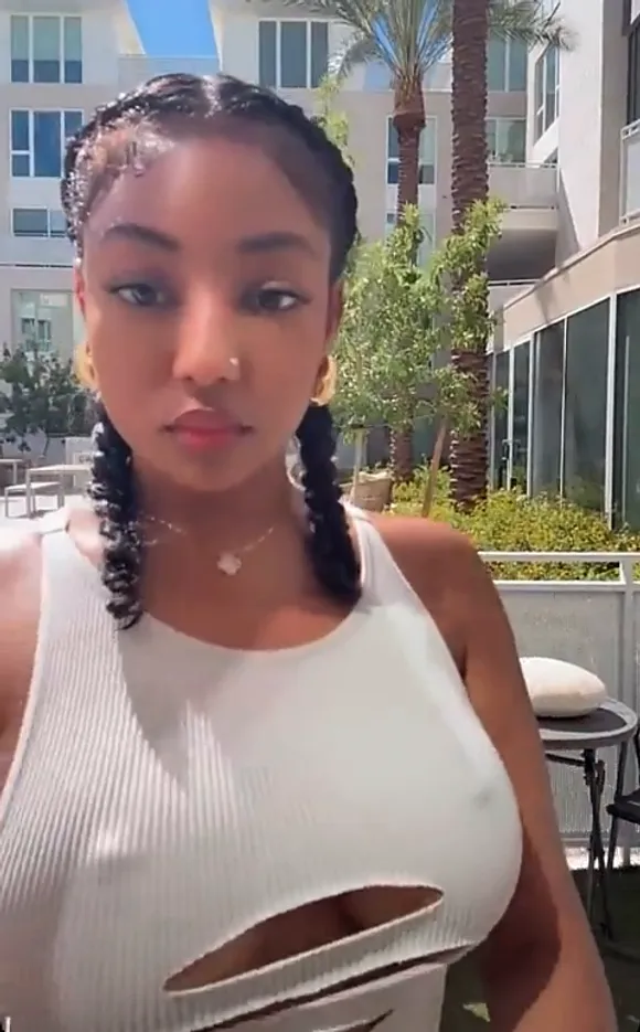 Joi Alexandri Cutout Top Tease OnlyFans Video Leaked