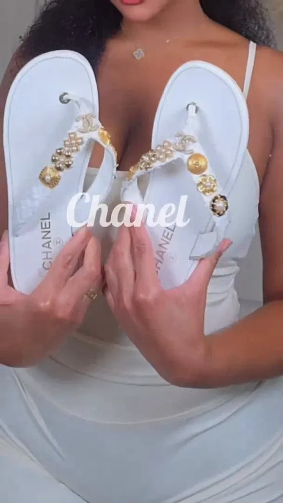 Joialexandri White Dress With Flip Flops OnlyFans Video Leaked