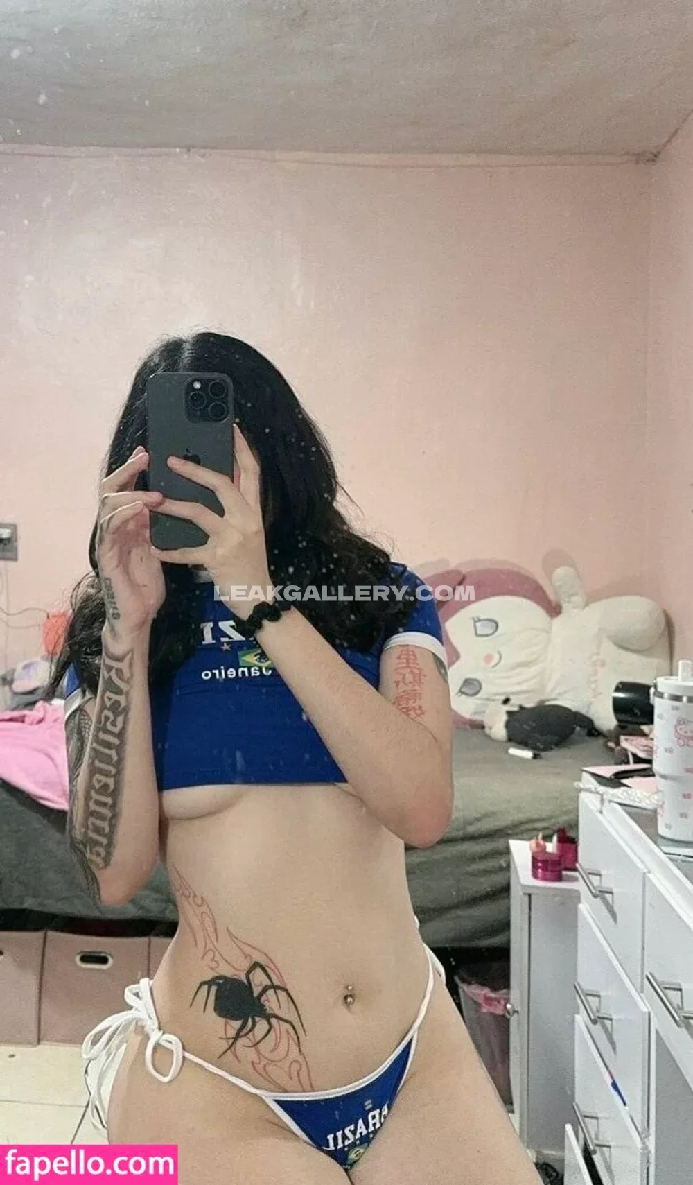 Joselinemora Bikini Topless Mirror Selfie OnlyFans Photo Leaked
