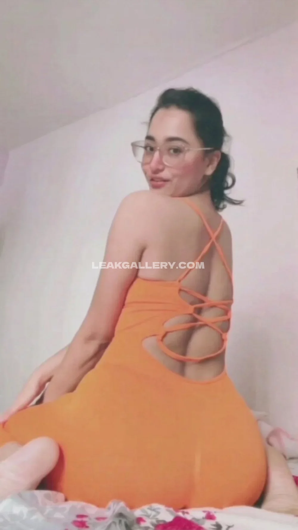 Kajal Pandey Orange Dress Back View OnlyFans Photo Leaked