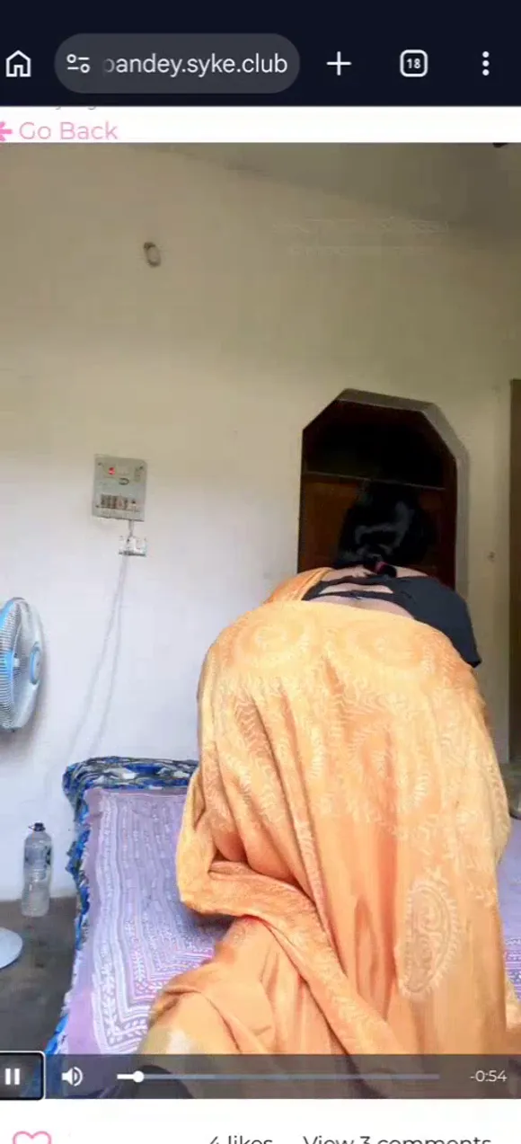 Kajal Pandey Legs Spread Under Sari OnlyFans Video Leaked