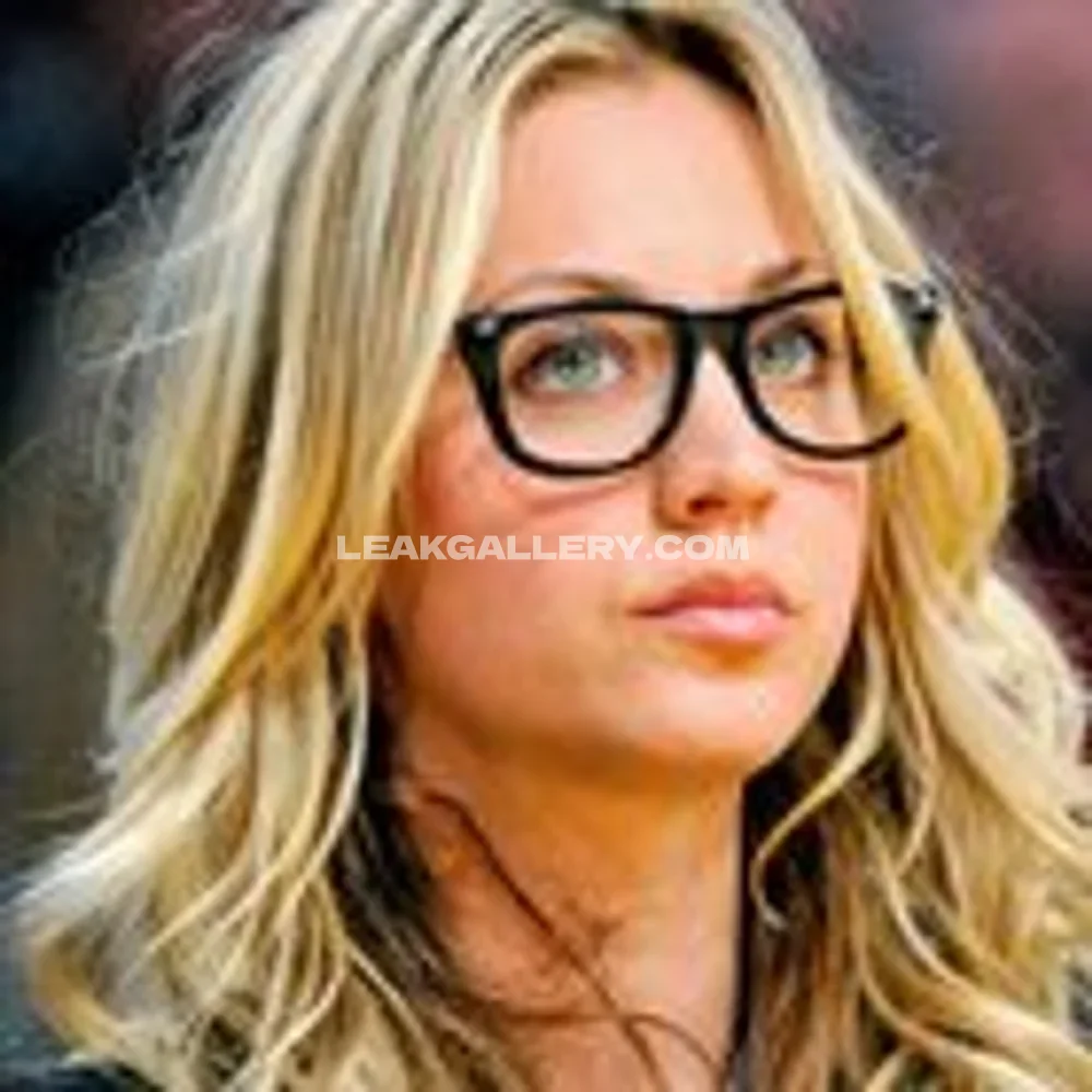 Kaleycuoco Glasses And Wavy Hair OnlyFans Photo Leaked