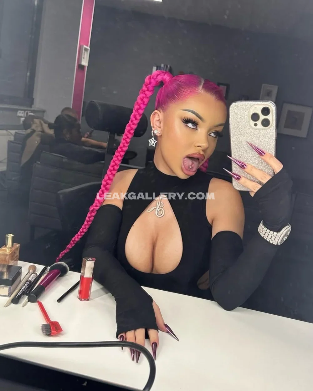 Katja Krasavice Pink Hair Mirror Selfie OnlyFans Photo Leaked