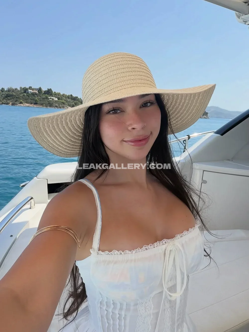 Kawaiisofey Boat Selfie In White Dress OnlyFans Photo Leaked
