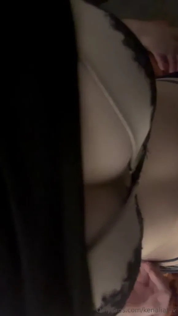 Kenalialuv Lace Bra Side View OnlyFans Video Leaked