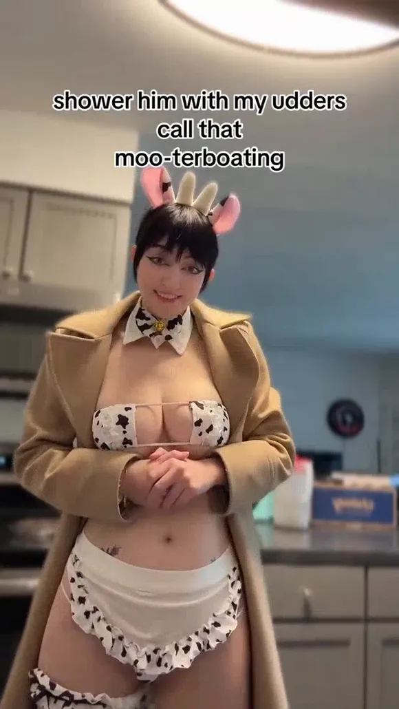 Kenalialuv Cow Print Bra And Panties OnlyFans Video Leaked