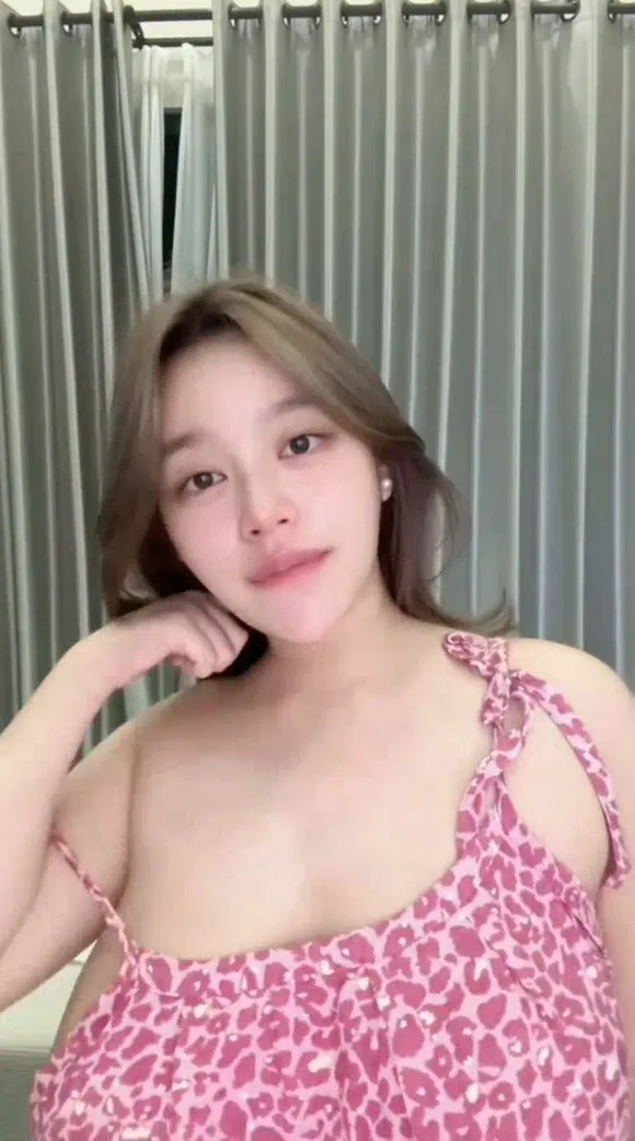 Keynacecia Pink Leopard Top Pose OnlyFans Video Leaked