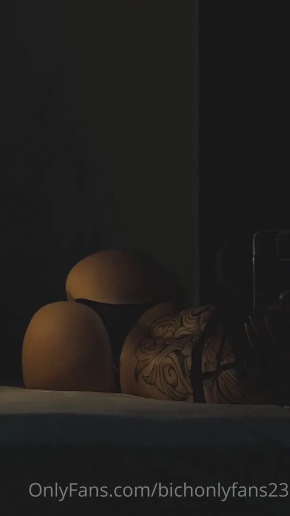 Labarigozzi Naked Ass Selfie Pose OnlyFans Video Leaked