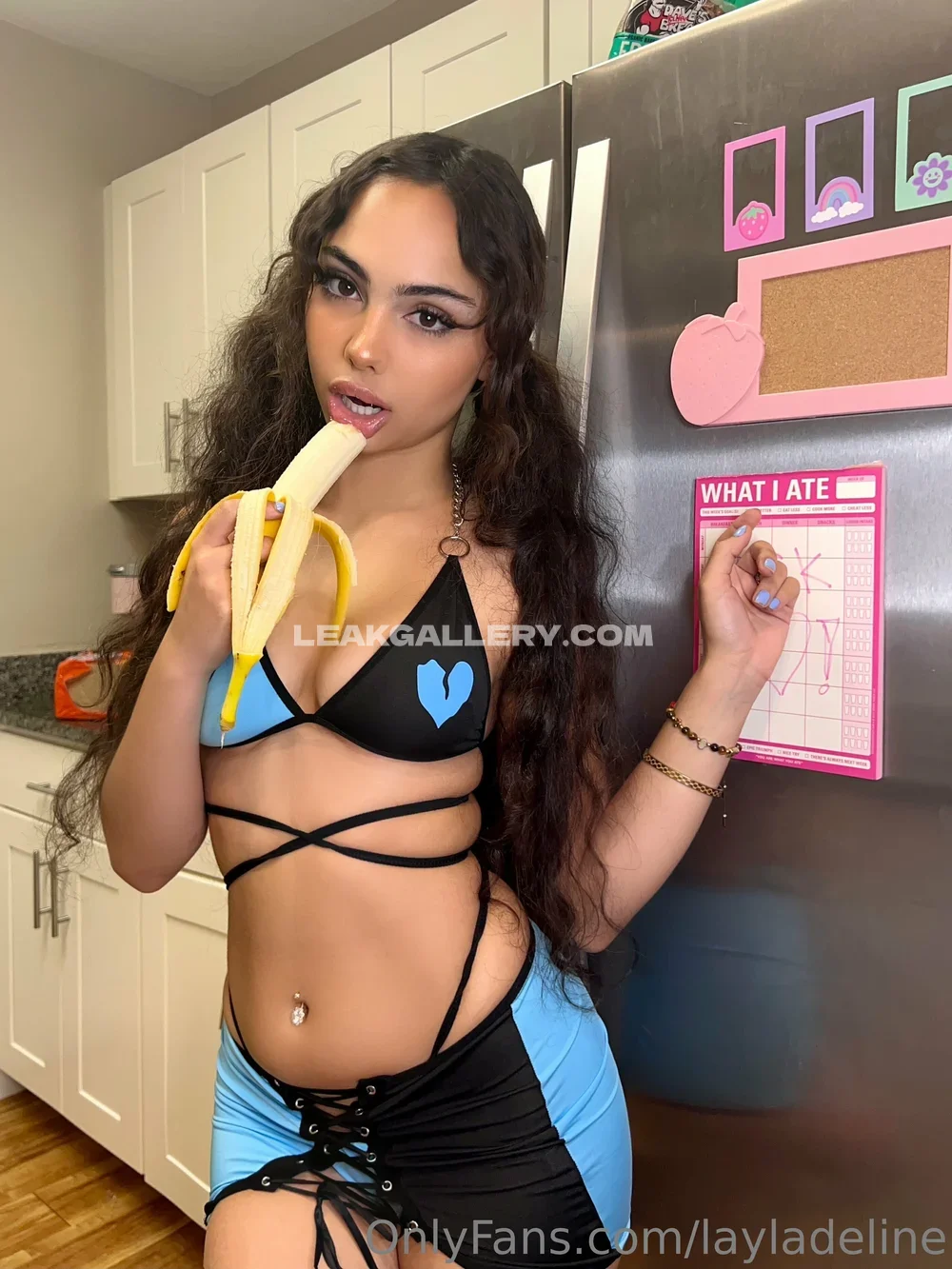 Layladeline Bikini With Banana Tease OnlyFans Photo Leaked