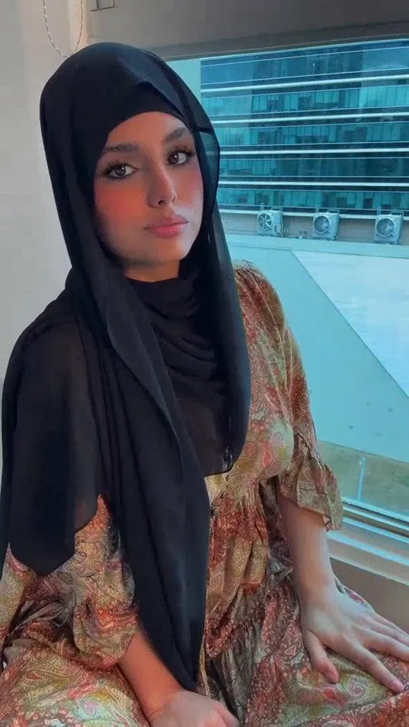 Zelal Hijab Portrait Gaze OnlyFans Video Leaked