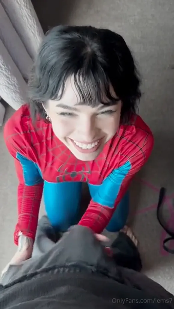 Lems7 Spiderman Costume Tease OnlyFans Video Leaked