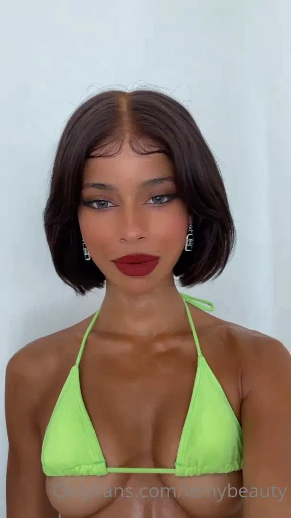 Lemybeauty Neon Bikini Top Tease OnlyFans Video Leaked