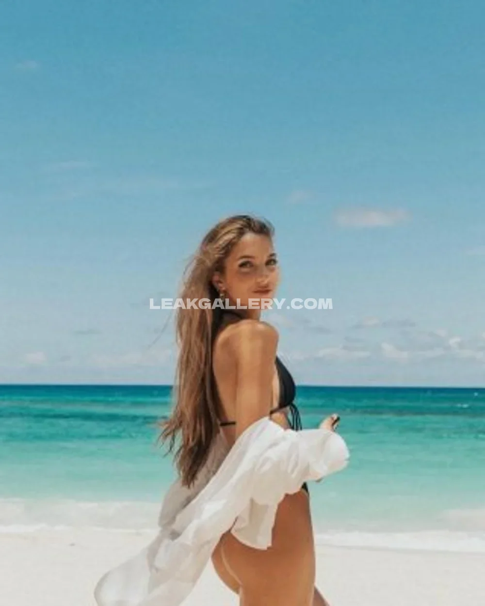 Lexi_rivera Beach Bikini Turn OnlyFans Photo Leaked